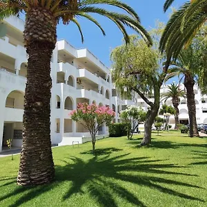 Casa Angela, 180m From The Apartamento Porches (Algarve)